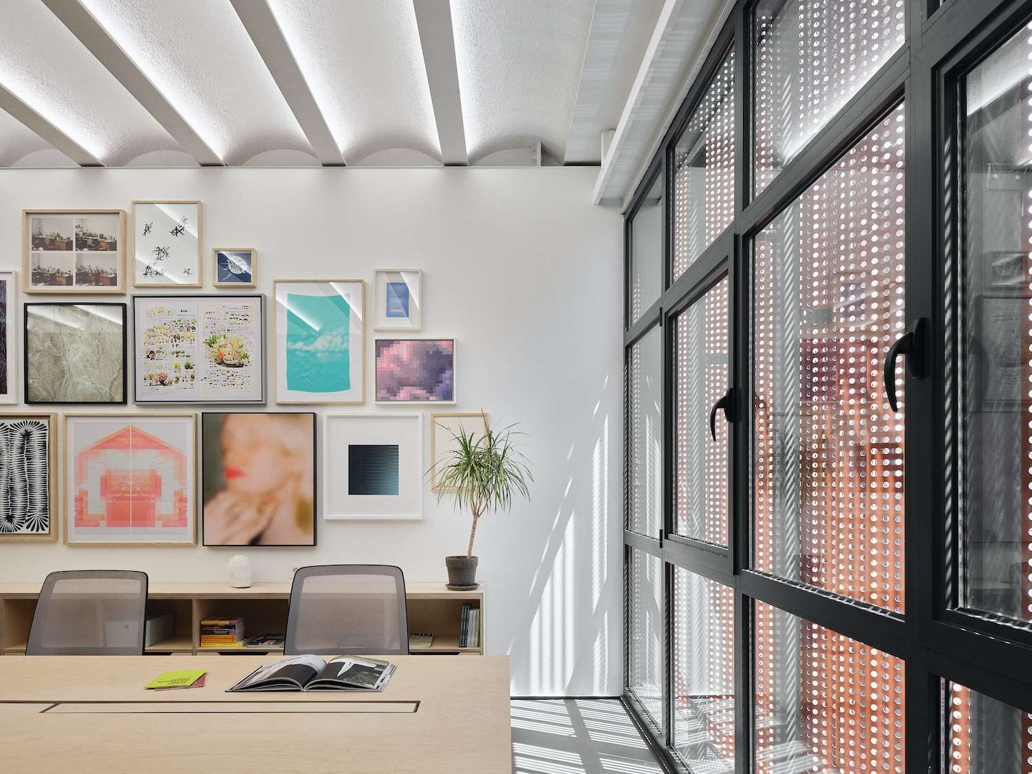 sanatorium gallery, galata.