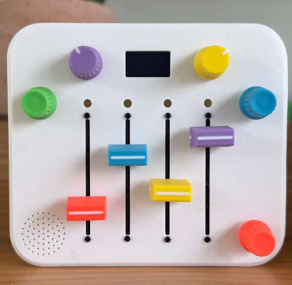 synthesizer toddlers electronic music
