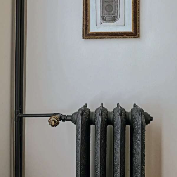 Thirtysomething Krefeld historischer Heizkörper Küche