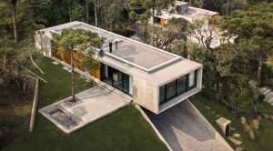 PLATINUM-WINNER-Altos-House-Single-Family-Housing-Architecture-Studio-OSPA-Arquitetura-Urbanismo-scaled.jpg