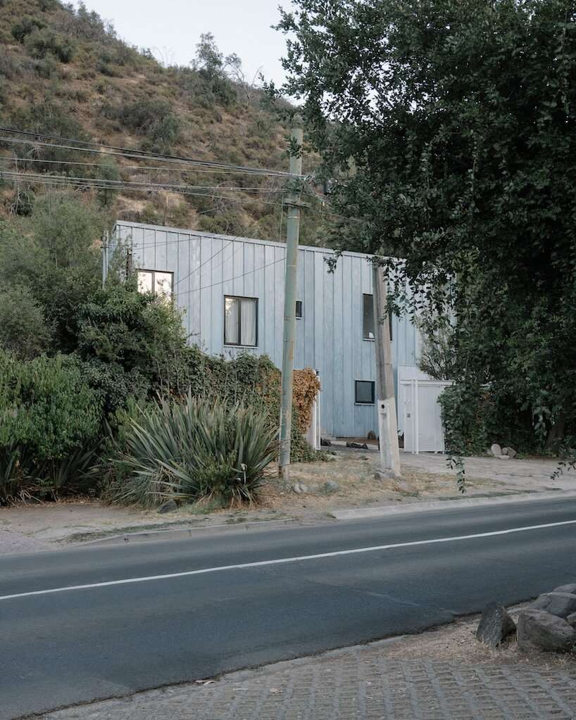 iván bravo weaves original brick fragments into casa tam renovation in chile