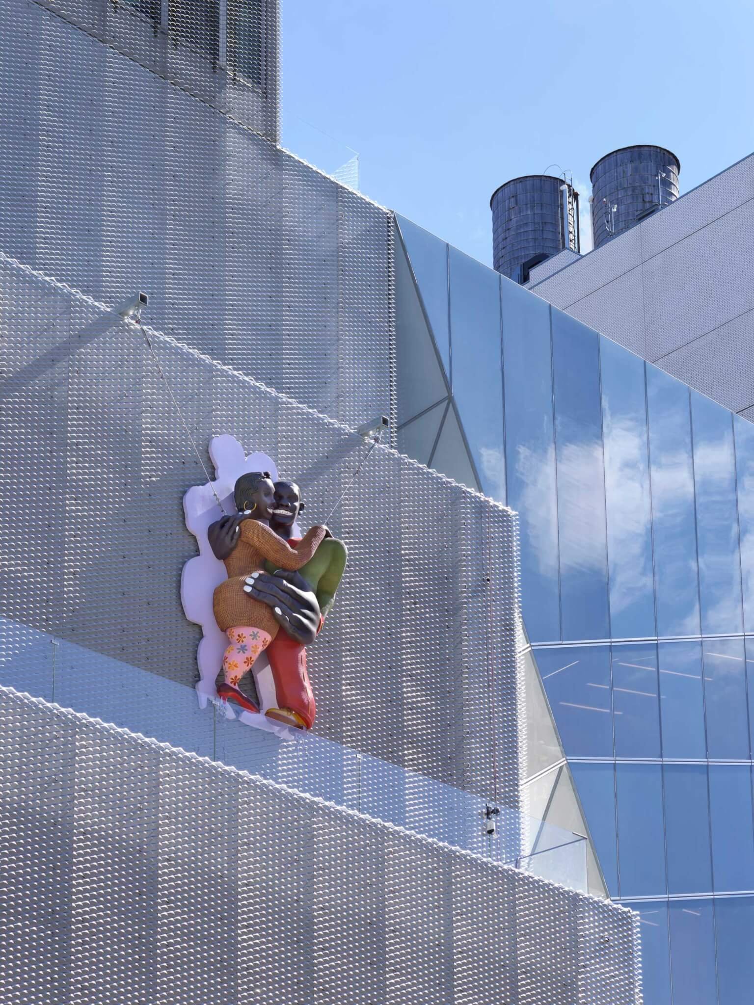 Tschabalala Self: Art Lover on building facade