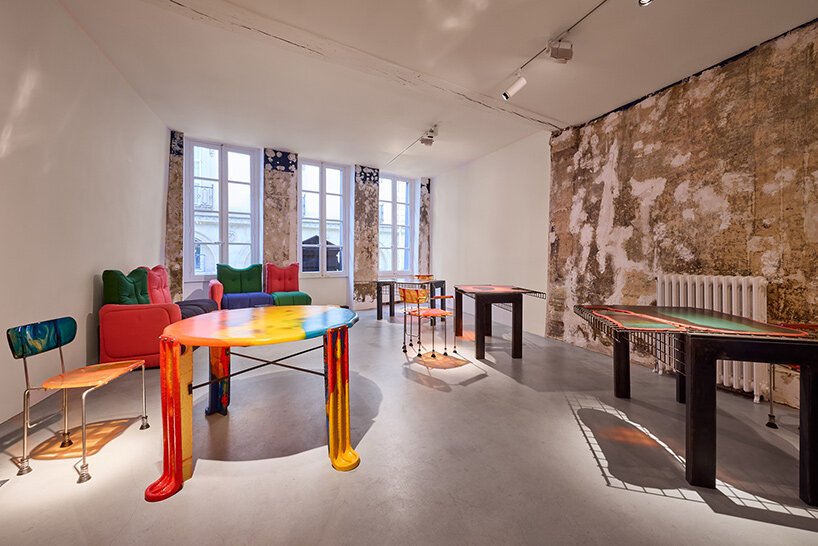 gaetano pesce’s radical vision for colorful offices on view at pulp galerie in paris - 2