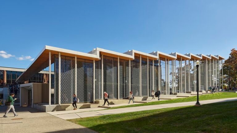 Chamberlain Student Center