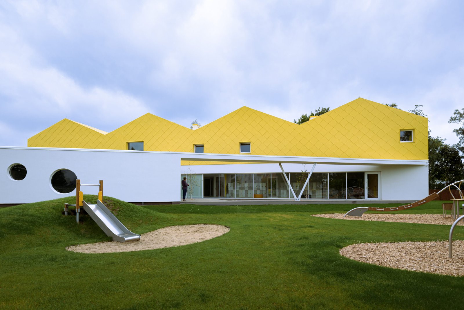 KIDO-Kindergarten_01-architizer