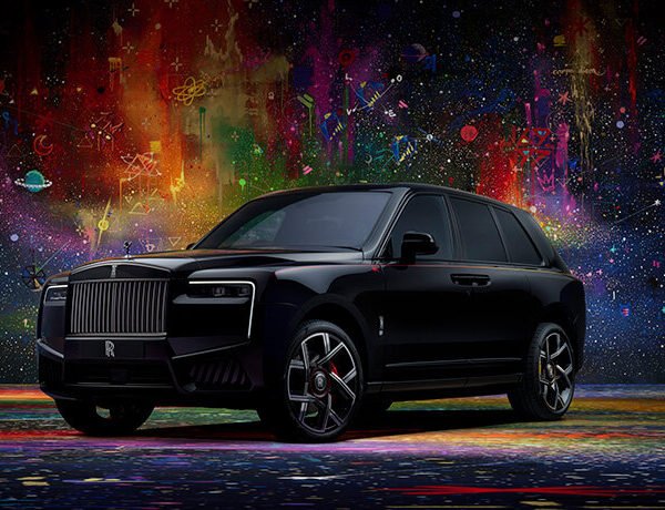 street art meets luxury as cyril kongo graffitis rolls royce black badge - 1