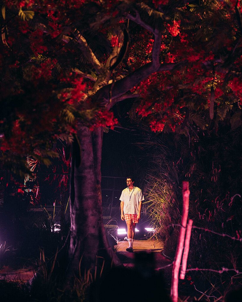 bad bunny set design