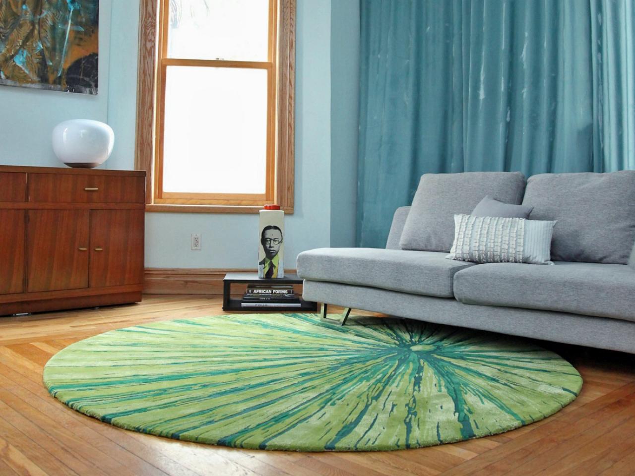 The use of carpets as one of the home decor items