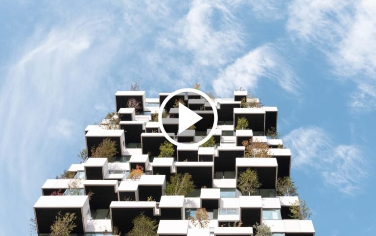 Stefano Boeri Architetti Releases Video Documentary on the First Vertical Forest in Social Housing