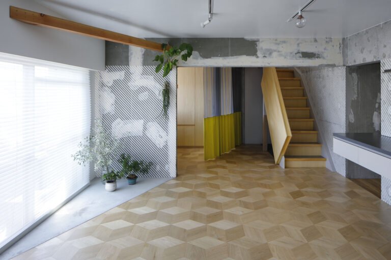 The Island Kitchen Residence / G architects studio