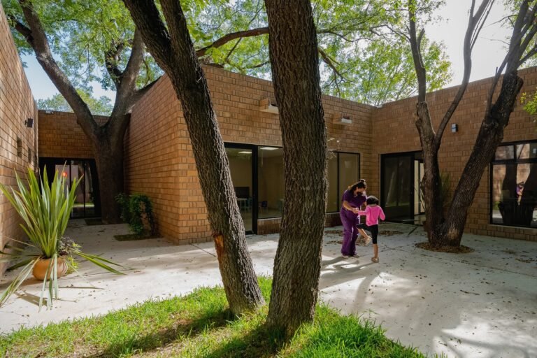 urbánika designs autism care middle in mexico utilizing cognitive accessibility indicators