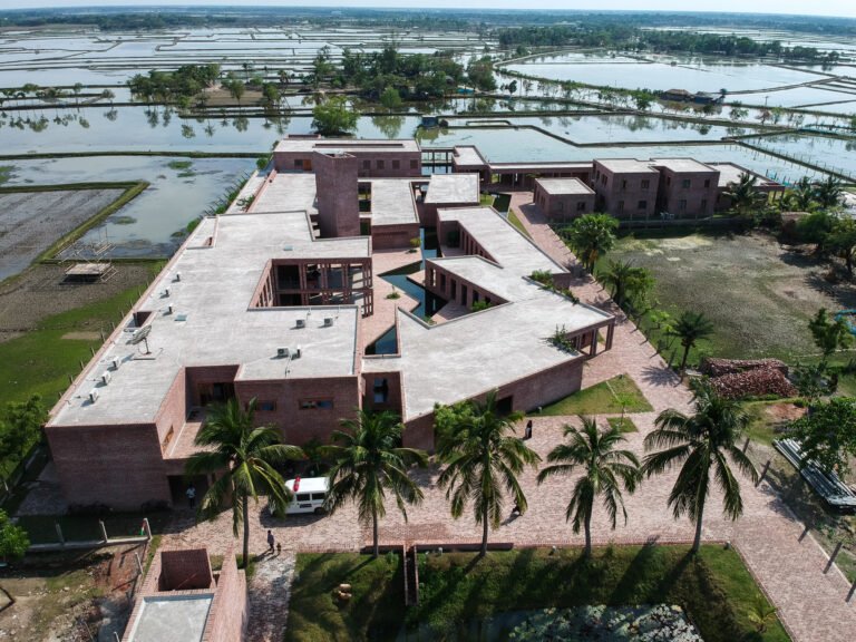 A Hospital in Bangladesh Wins RIBA Worldwide Prize 2021