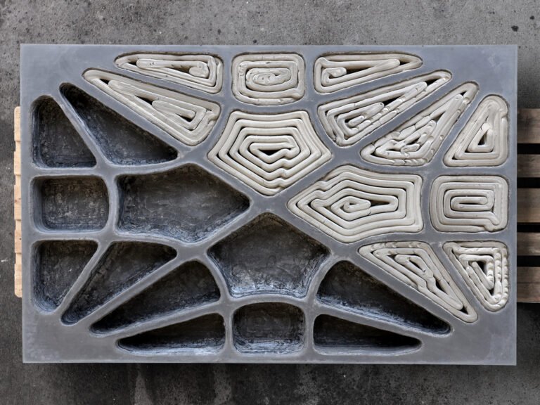 Constructing Advanced Components in Concrete with 3D Printed Foam Formworks