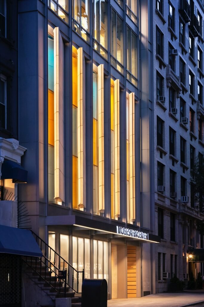 © PBDW Architects