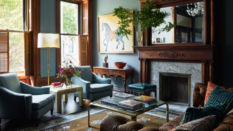 Tour the Completely Charming New York Metropolis House of One Younger Household