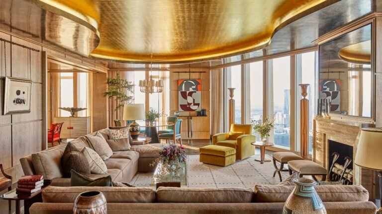 Inside a Hovering New York Metropolis Penthouse That’s Infused With Artwork Deco Attraction