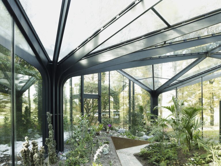 How Can Greenhouse Design Change Architecture?