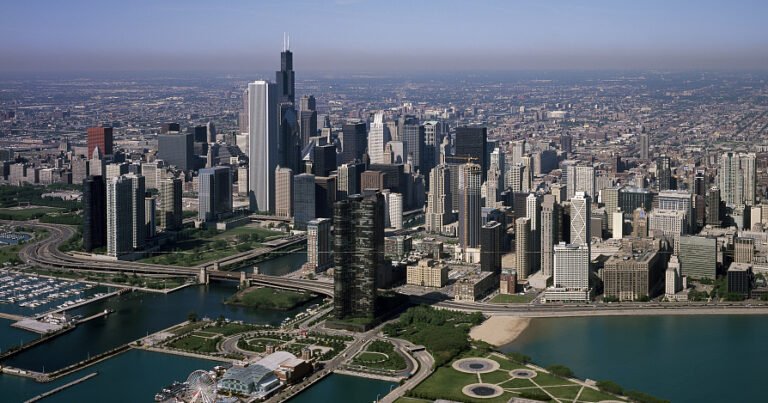 Call for Architects: Win a Free Flight to Chicago for NeoCon 2022!