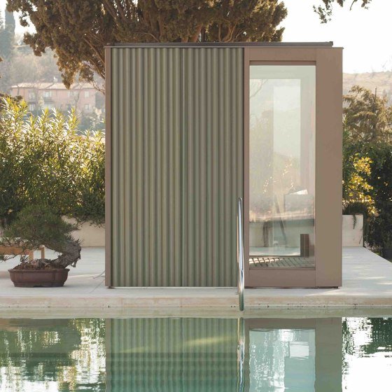 EFFE’s Cabanon outdoor sauna: Turning up the heat in the garden | News | Architonic