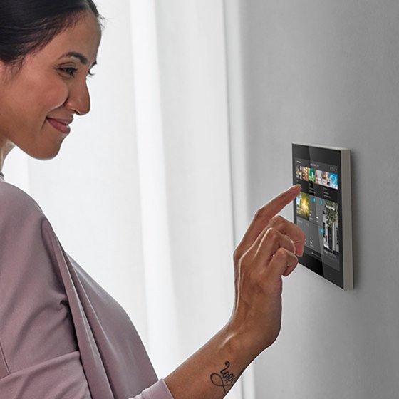 Smart at the start: the Busch-Jaeger Intelligence Series | News | Architonic