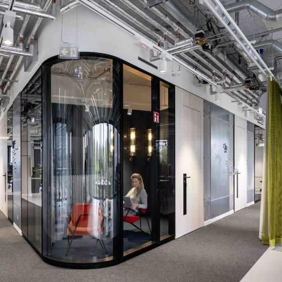 Thinking inside the box: better focus at work with Strähle | News | Architonic