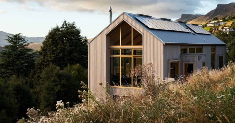 The Woody Palette Of The Exterior Is Brought Through To The Inside Of This Home In New Zealand