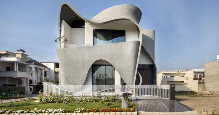 The Sculptural Exterior Of This House Was Inspired By The Folds Of A Ribbon