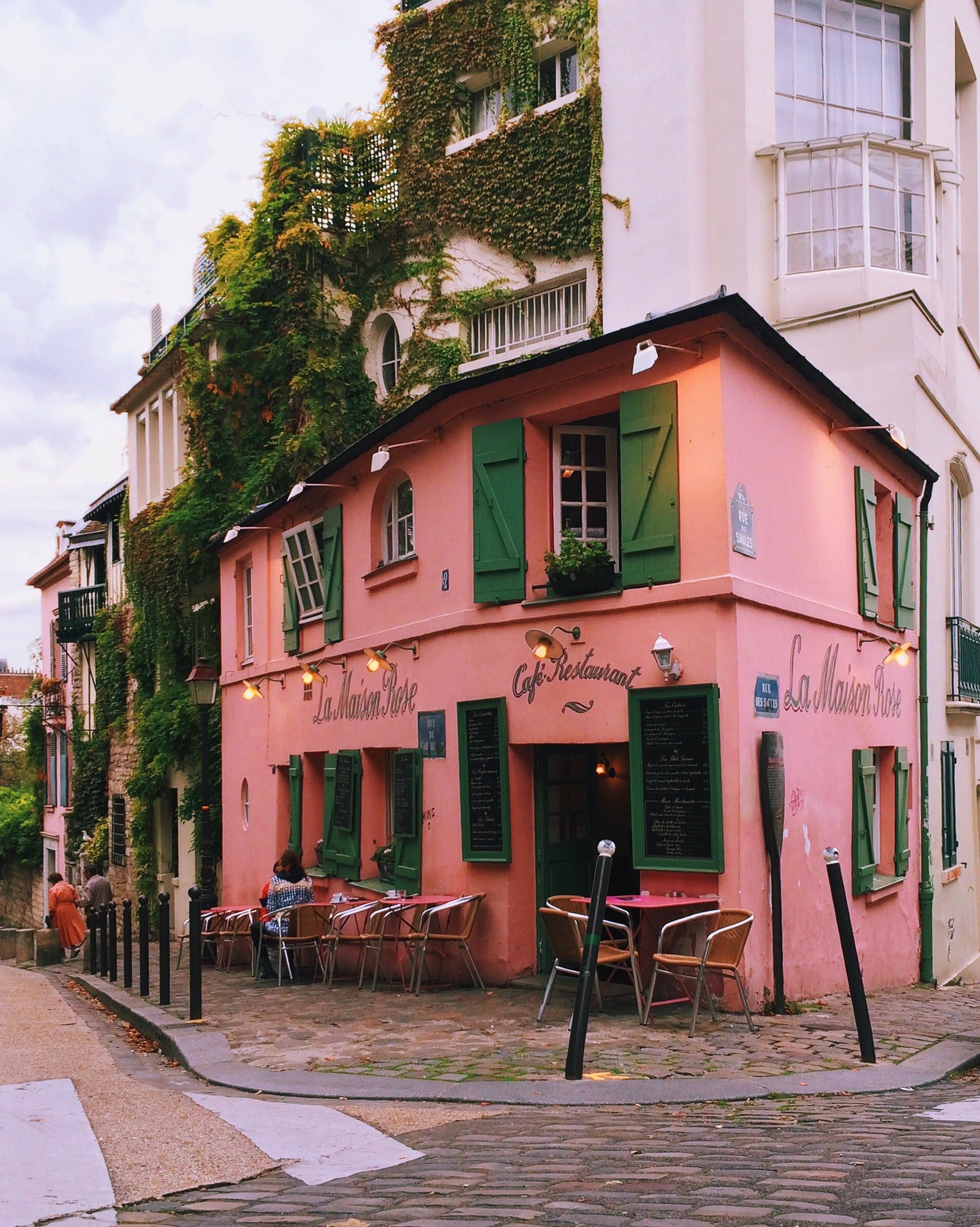 La Maison Rose Paris France.