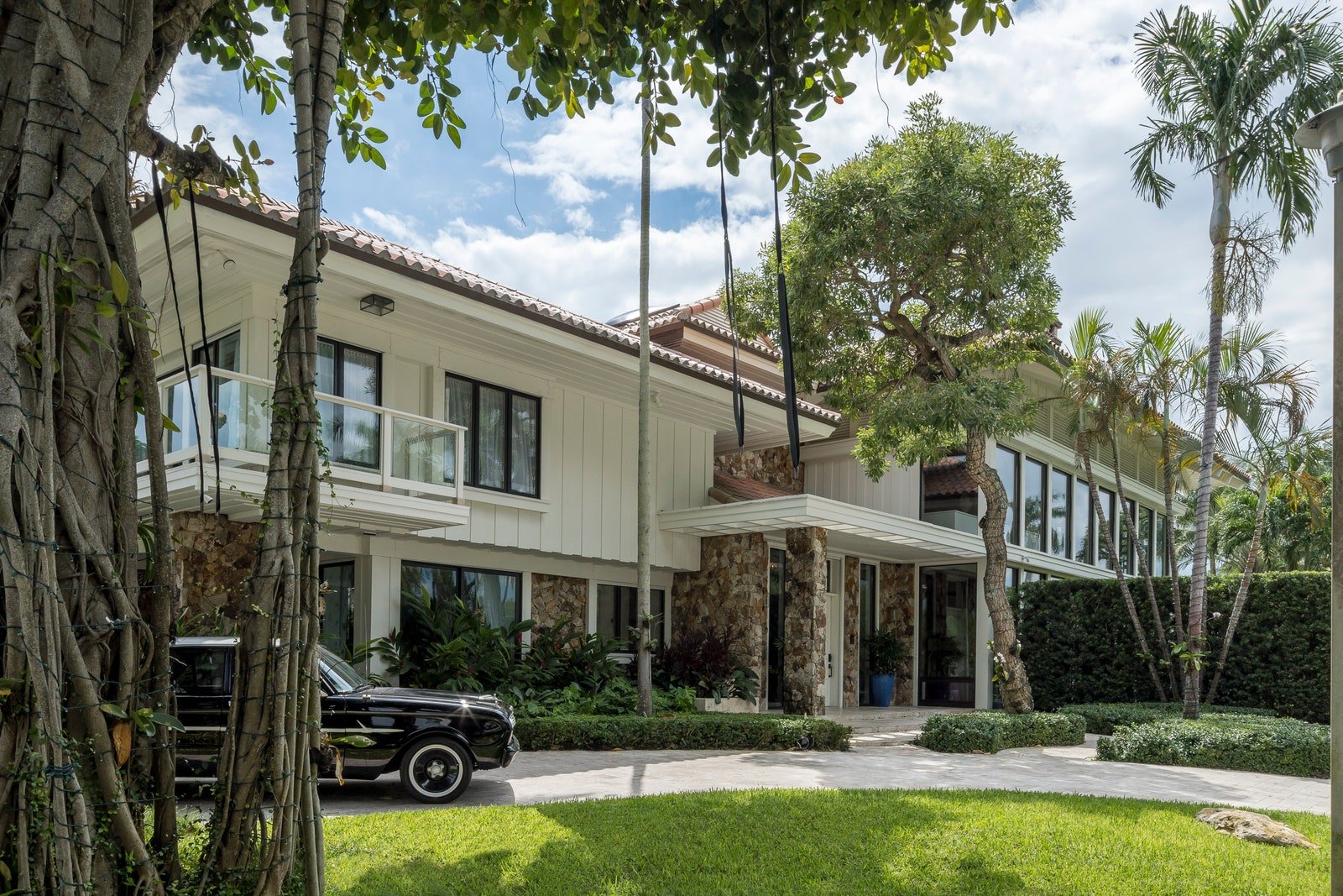 exterior of home car in driveway