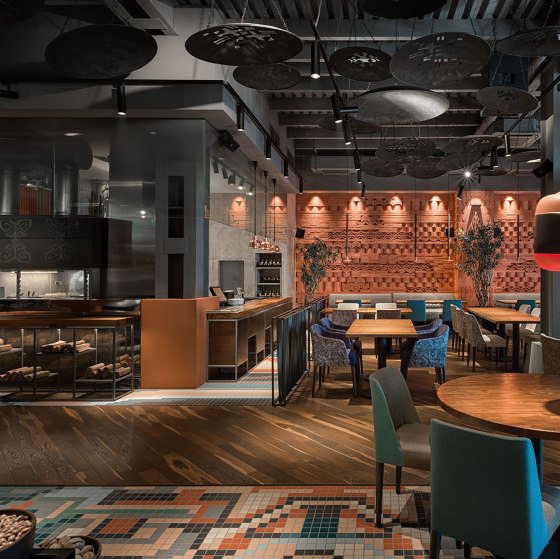 Open-kitchen restaurants that put transparency on the menu | News | Architonic