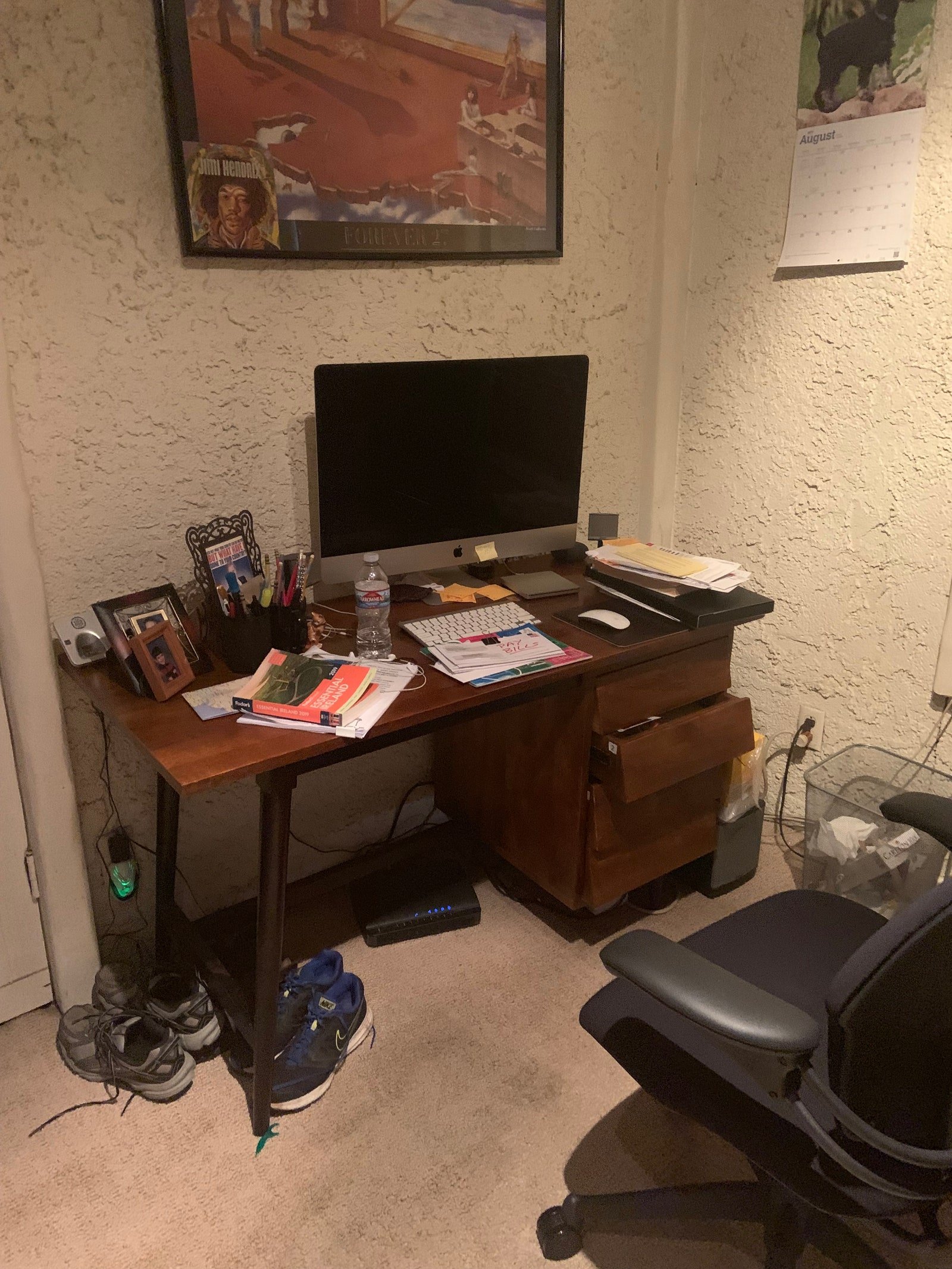 BEFORE The existing second bedroom was dark cramped and being used as a makeshift office.