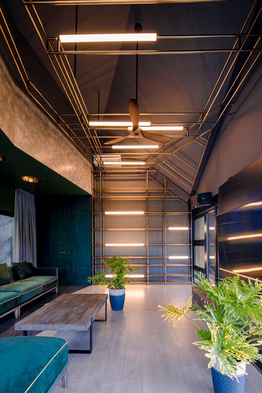 Haushaus / Akitephile - Interior Photography, Lighting, Beam