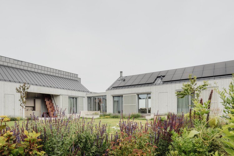 Pāvilosta Residence / OAD - Exterior Photography, Windows, Garden