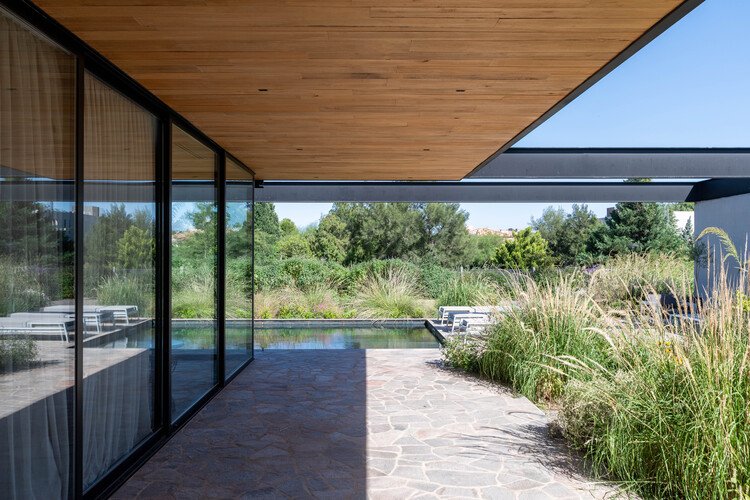 Cañuelas House / 3164.estudio + SDF Arquitectos  - Image 4 of 18
