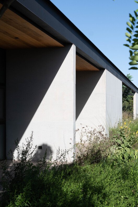Cañuelas House / 3164.estudio + SDF Arquitectos  - Image 13 of 18