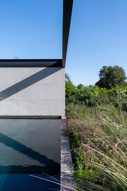 Cañuelas House / 3164.estudio + SDF Arquitectos  - Image 10 of 18