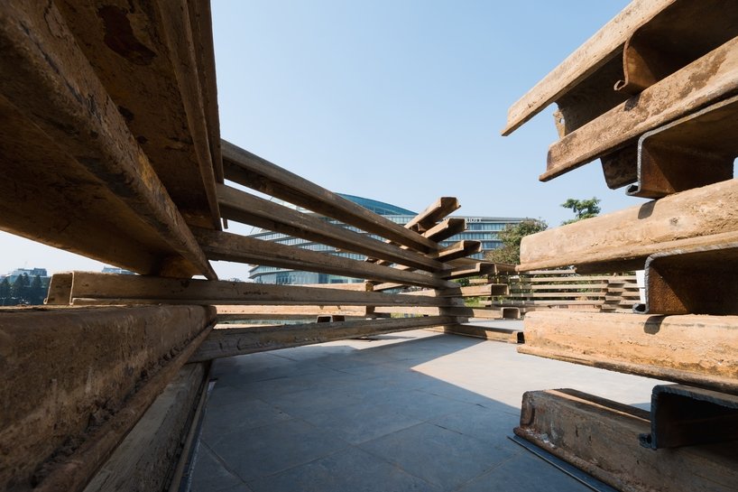 takashi niwa's stacked steel memorial honors vietnam construction industry's unsung heroes