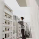 Hotel Rakuragu / kooo architects - Interior Photography, Closet, Balcony