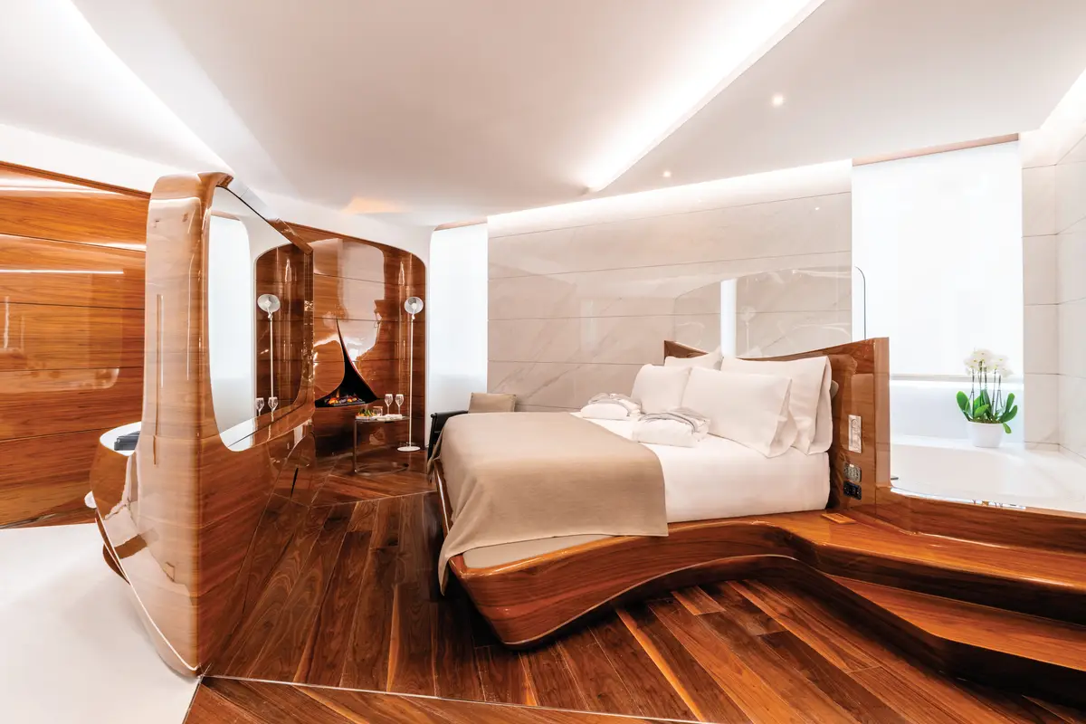 Hotel Romeo.