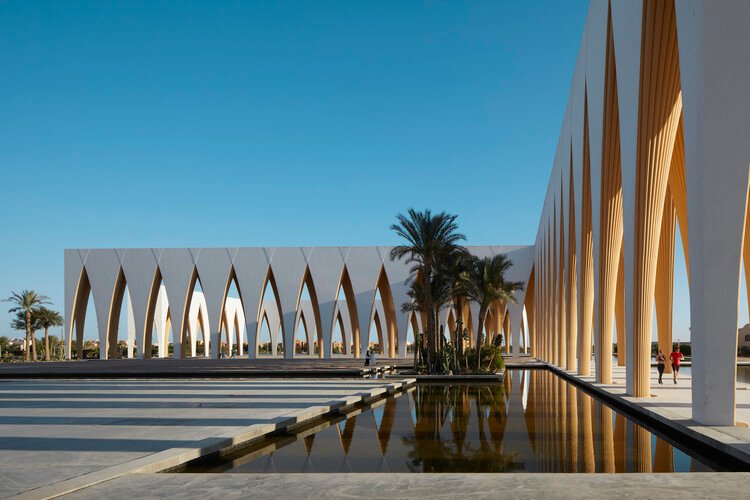 Festival Plaza El Gouna / Studio Seilern Architects - Image 3 of 29