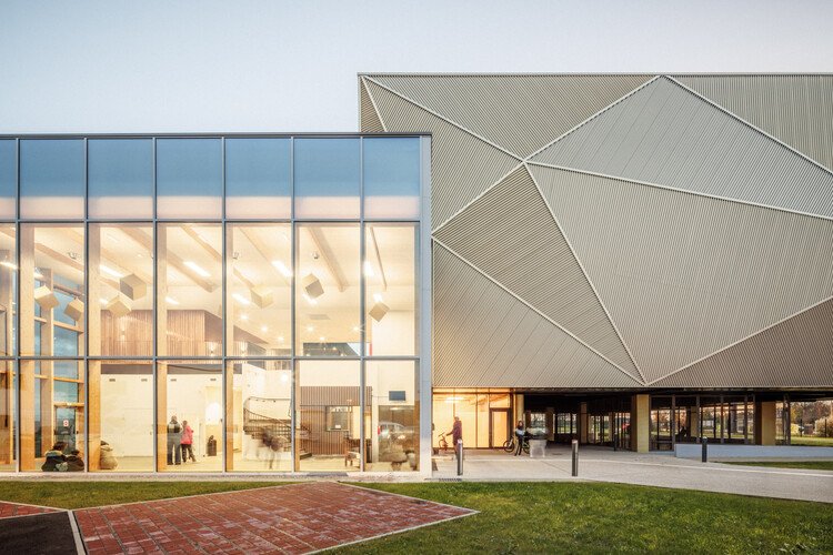 Nikola Karabatic Sports Complex / Atelier Aconcept - Image 1 of 24
