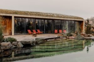PLATINUM-WINNER-Woloshin-Bathhouse-Sustainable-Green-Architecture-Serghei-Mirza-LH47-ARCH-Copyri.jpg
