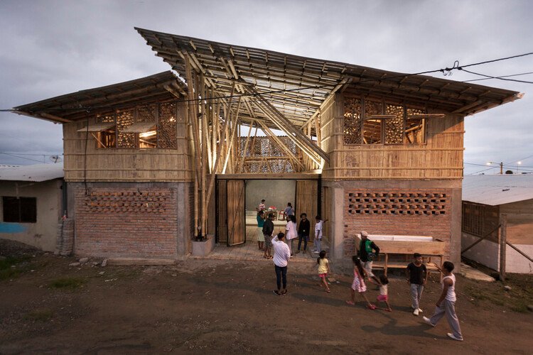 Democratizing Access to Culture: The Past, Present, and Future of Cultural Centers - Image 5 of 13