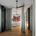 © Ivo Tavares Studio Urban Retreat / Atelier Réalité - Interior Photography, Wood, Lighting