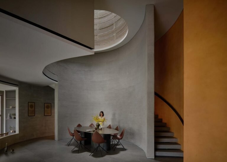 Park + Associates 3D prints a meditative and sculptural home, QR3D, in Singapore