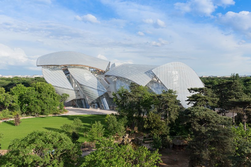 frank gehry paris fondation louis vuitton designboom