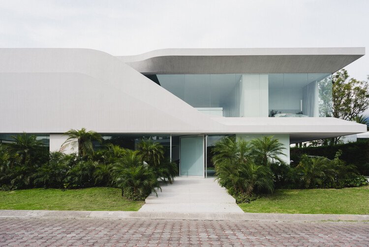 Casa TA / Estudio Felipe Escudero - Exterior Photography, Garden