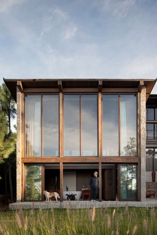 RB Tapalpa Cabin / ALMA من Arquitectos - التصوير الخارجي، الخشب