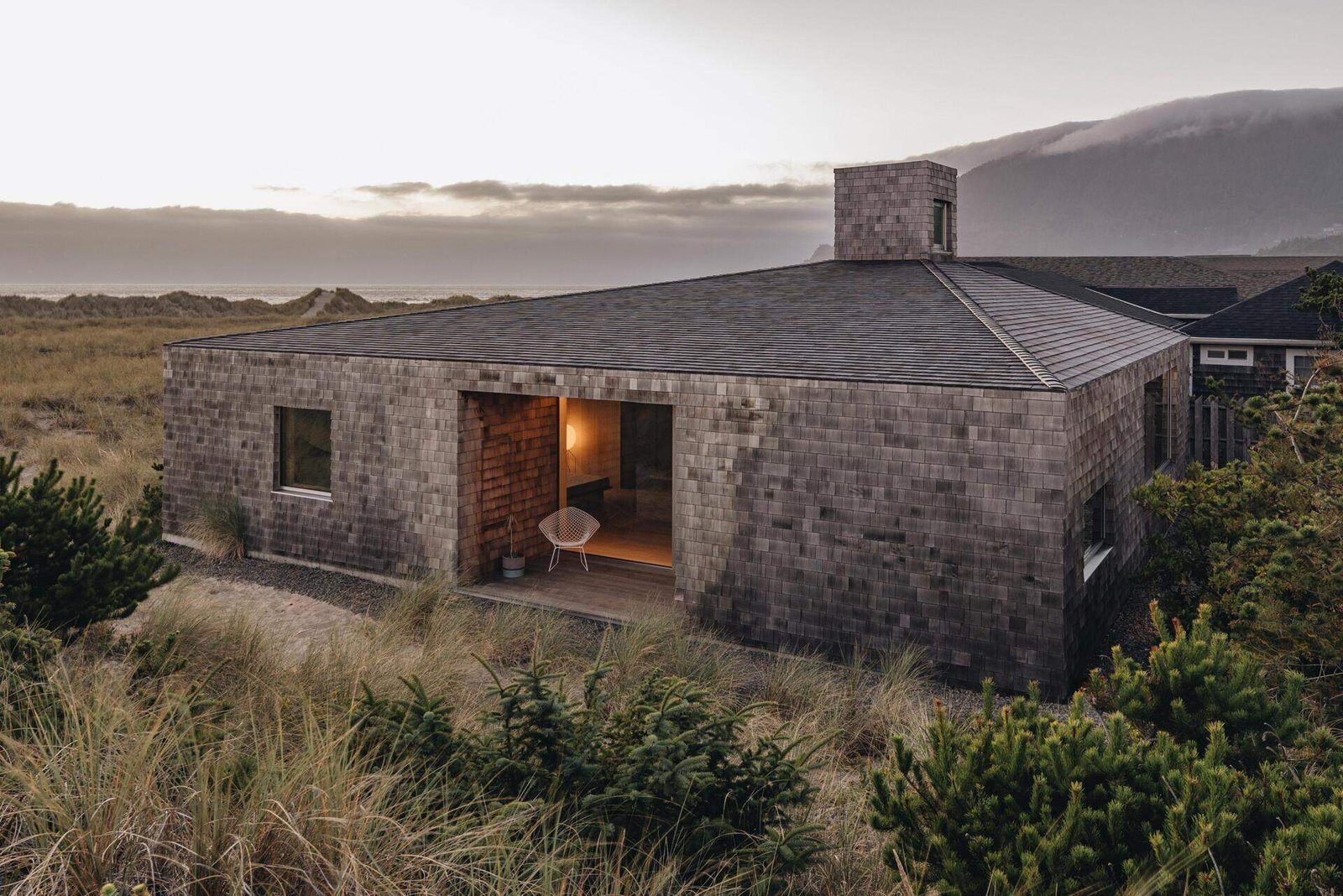 Inside A Cedar-Clad Coastal Home On Oregon's Windswept Dunes