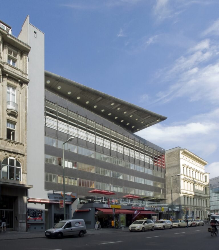 Architect and Educator Elia Zenghelis, 89, Has Died